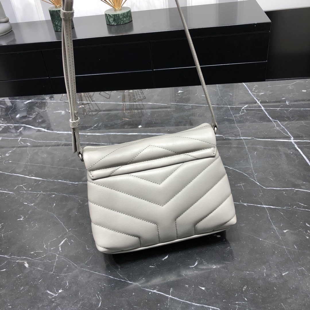 Saint Laurent Loulou Toy Quilted Calfskin Shoulder Bag Handbag White 678401 Silver